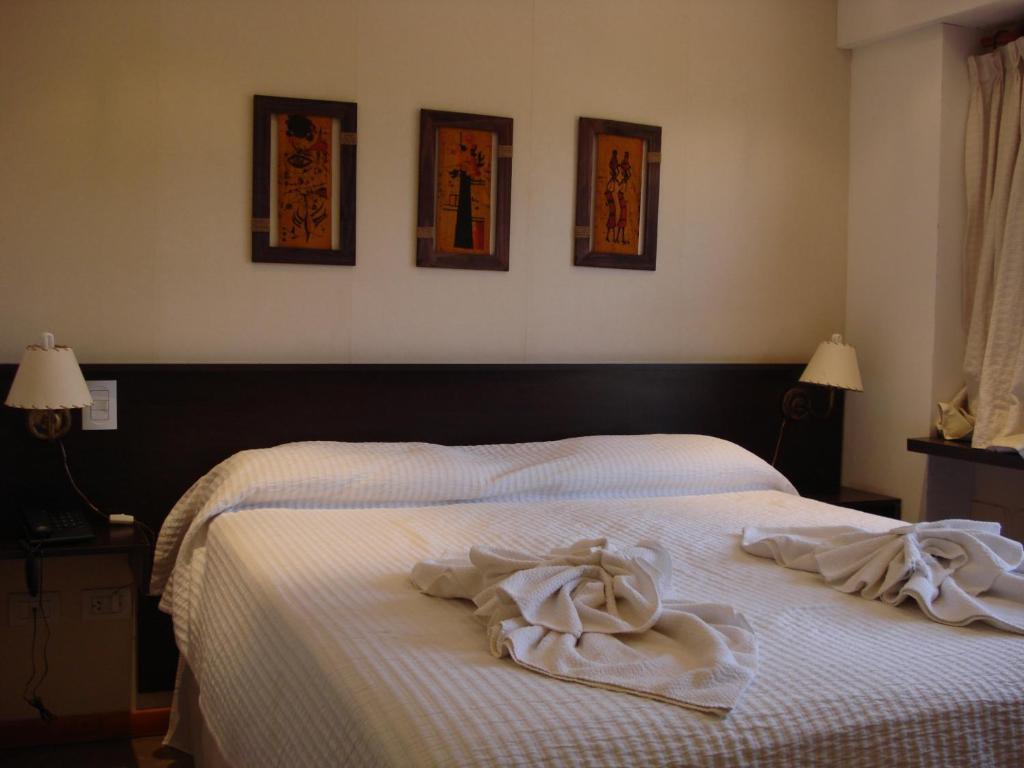 Hotel Torres Del Sol 메를로 객실 사진